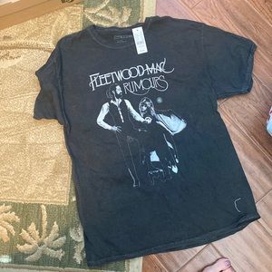 One size fleetwood mac tee! Brand new
